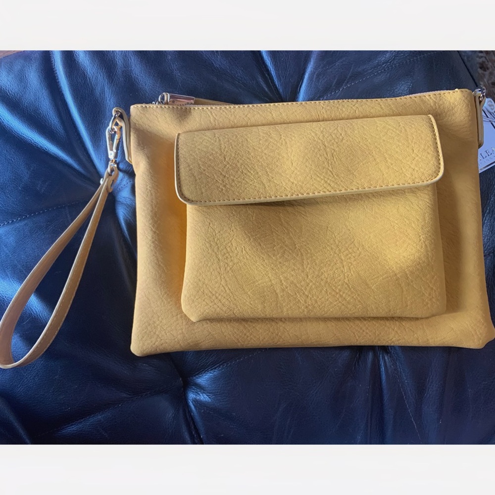 Shiraleah Jesse Crossbody Bag 💛👜